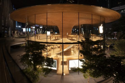 Apple Central World Bangkok retail building