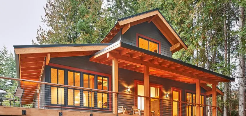 Bainbridge Island Farmhouse, Washington