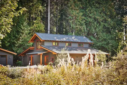 Bainbridge Island Farmhouse, Washington