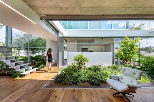 Contemporary Garden House Nicosia