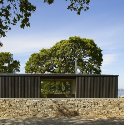 Isle of Wight property cladding stone wall