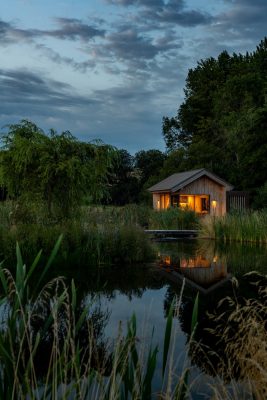 Lake Cabin Kent