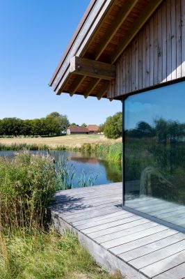 Lake Cabin Kent