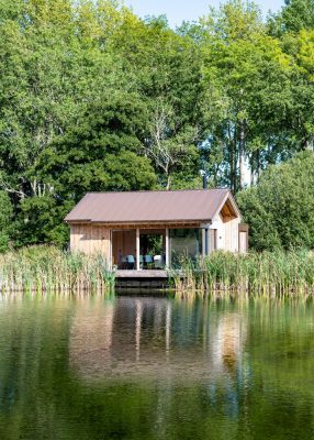 Lake Cabin Kent