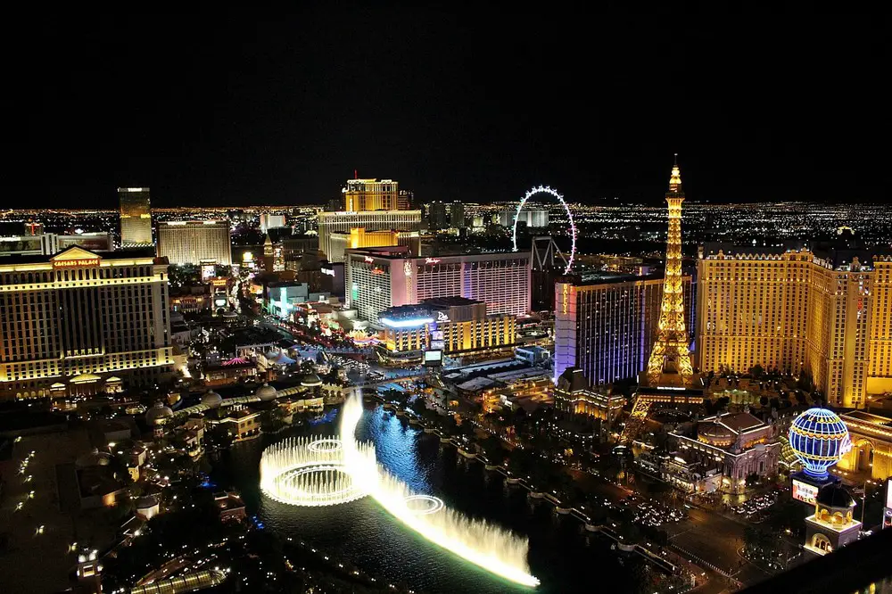 Casino architecture differences in Las Vegas and Atlantic City