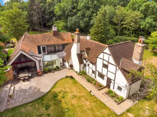 Stanyards Cottage Surrey by English Architects Alter & Company