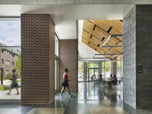 The Shipley School Students Commons - Pennsylvania Architecture