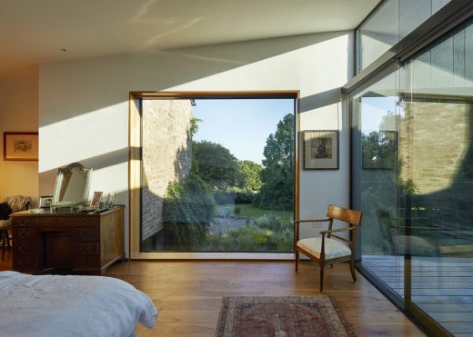 Windward House in Gloucestershire bedroom interior