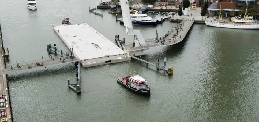 World’s largest floating office, Rotterdam