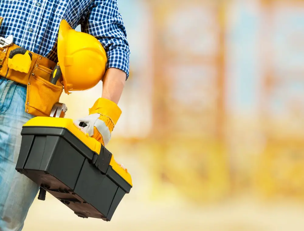 How to Become a General Contractor - e-architect