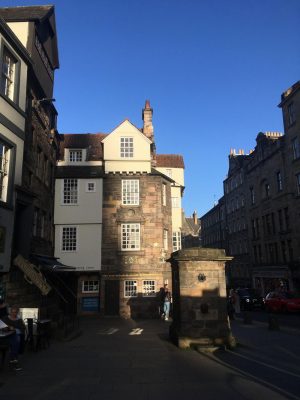 John Knox House Building