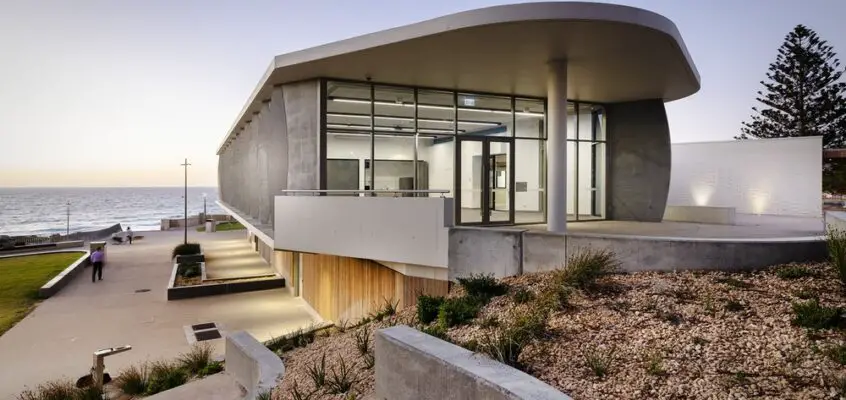 Scarboro Beach Services & Surf Club, Perth