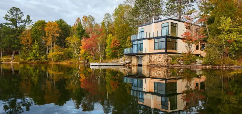 Val-des-Monts Boathouse, Québec