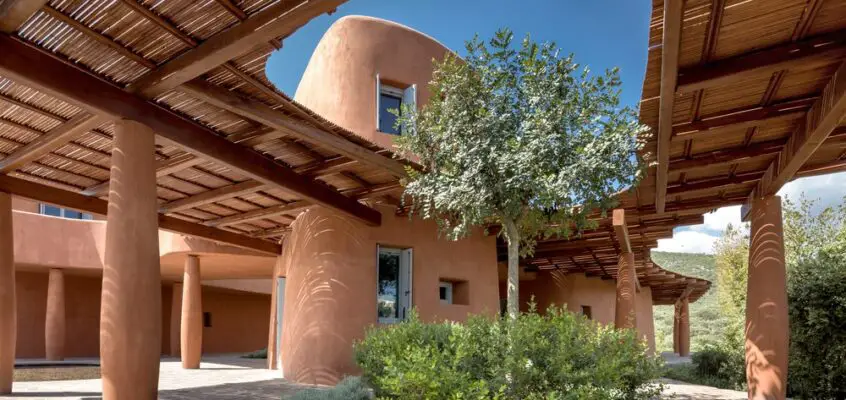 Inhabitable Sculptures Is Molas Resort, Sardinia