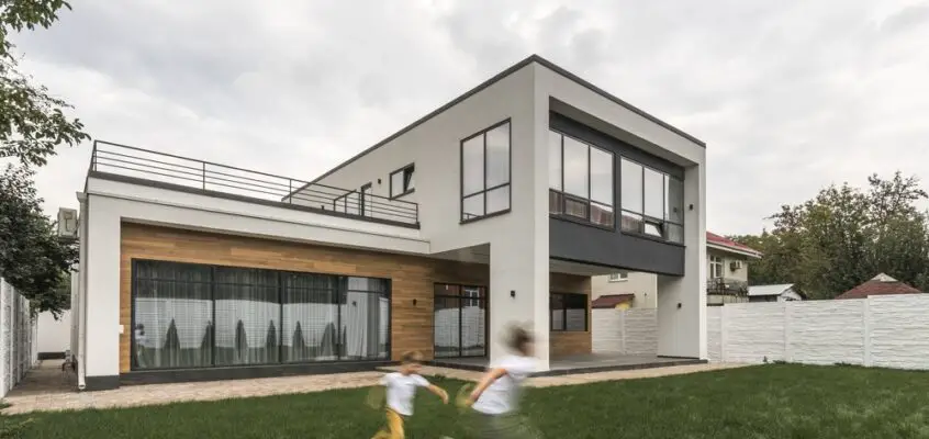 EQ by Andrey Sokruta, Kyiv House