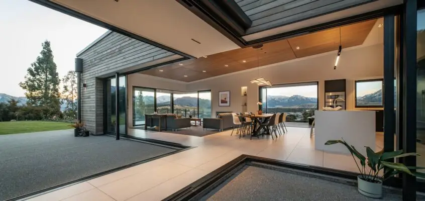 Hidden Hills Retreat, Wanaka, Otago