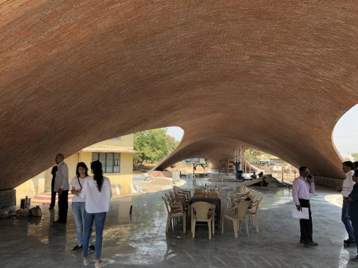 Maya Somaiya Library, Sharda School building construction