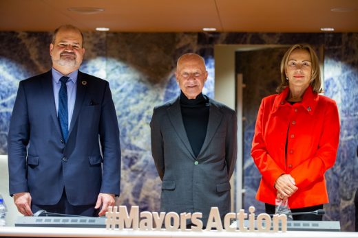 Norman Foster addresses first United Nations Forum of Mayors in Geneva