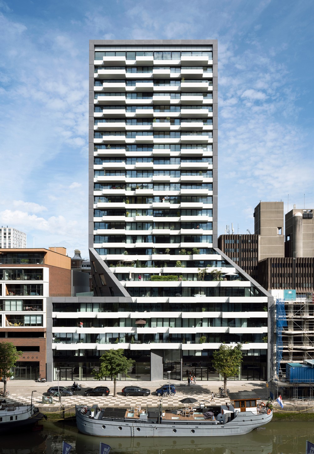 The Muse Rotterdam building by Barcode Architects