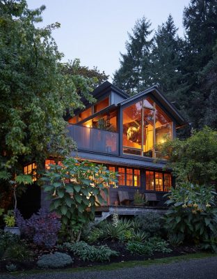 Agate Pass Cabin Olympic Peninsula