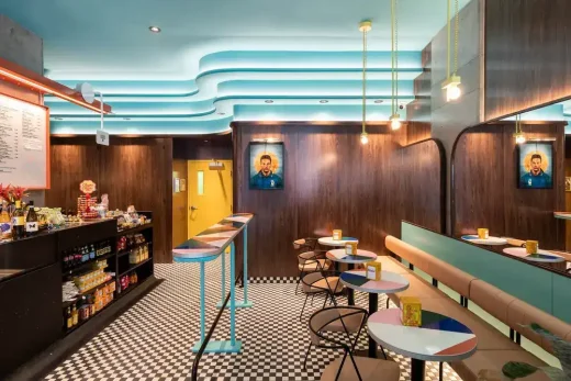 Caffettiera Montréal Caffé Bar interior design