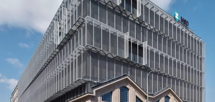 Five Building, Smíchov Development