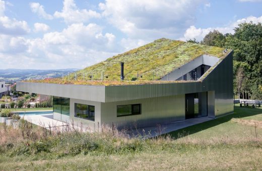 House Mesh near Linz, Austria