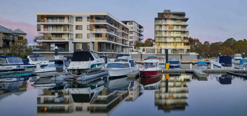 Marina East, Perth Property