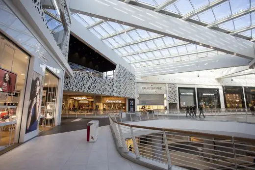 Maximo Shopping Center Rome interior