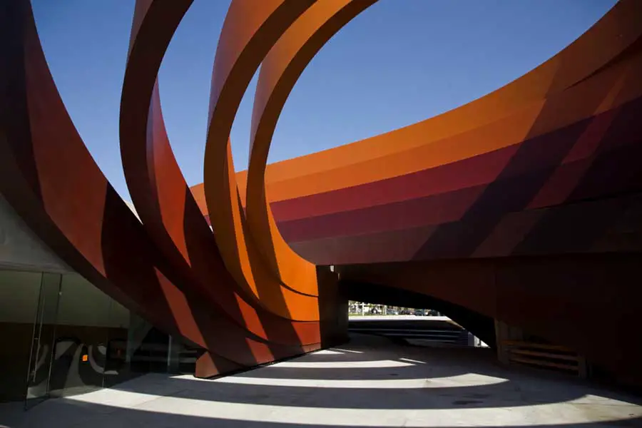 Tel Aviv Architecture Tours Design Museum Holon