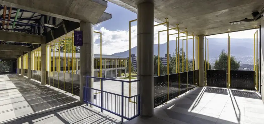 UEPM Classrooms, Quito Building