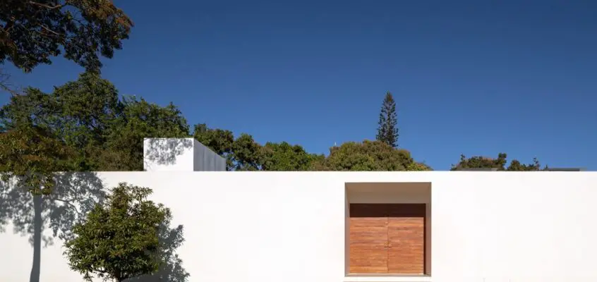 Park Way House, Brasilia Property