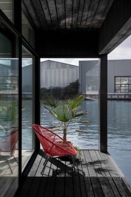 Floating Home Amsterdam