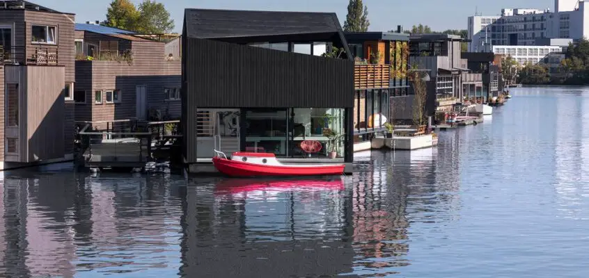 Floating Home, Amsterdam Property