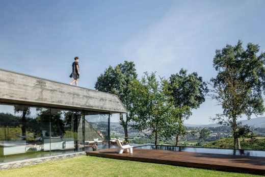 Casa dos Sobreiros Braga - Portuguese Architecture News