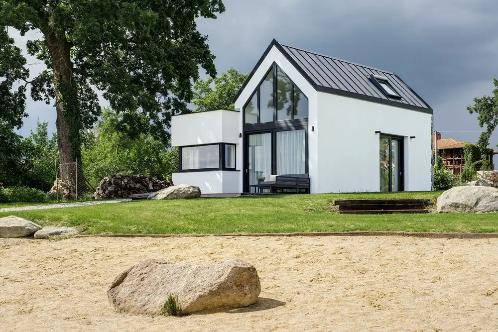 House by the Pond Ceske Budejovice