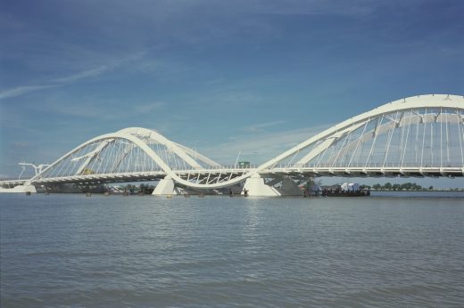 Enneus Heerma Bridge design by Grimshaw in Amsterdam