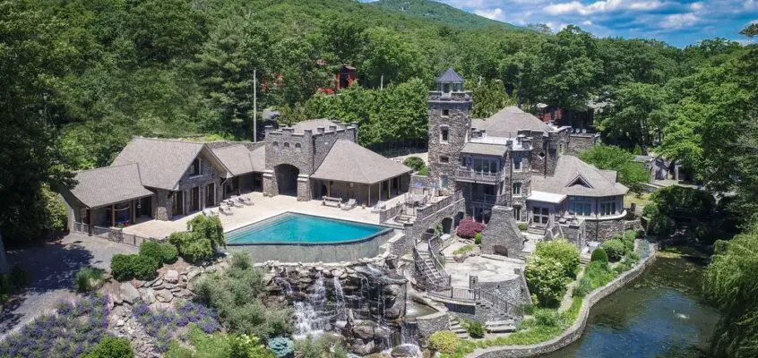 Greenwood Lake Resort Home, New York