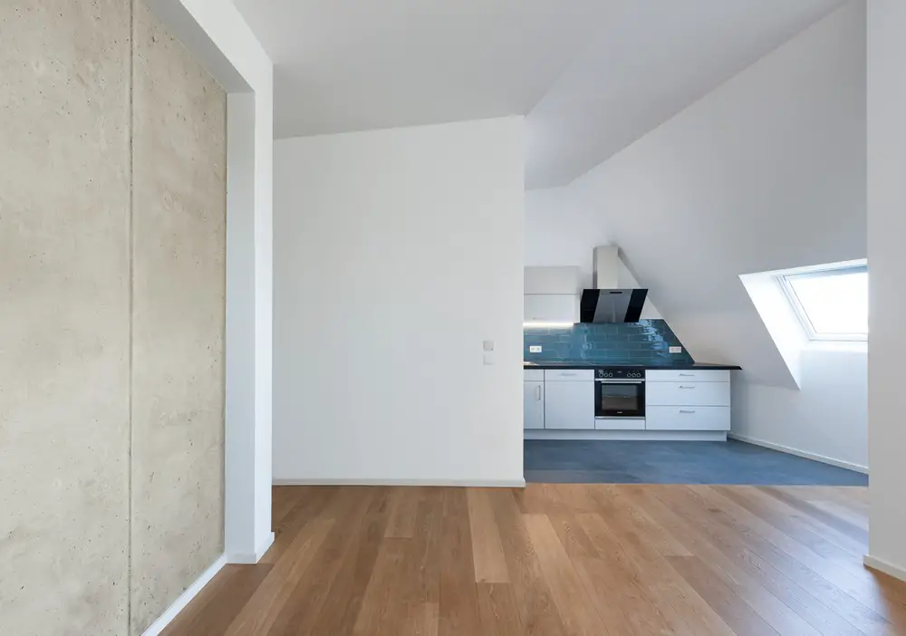 Reinickendorfer Strasse Apartments, Are Grey Wood Floors Popular In Germany 2021