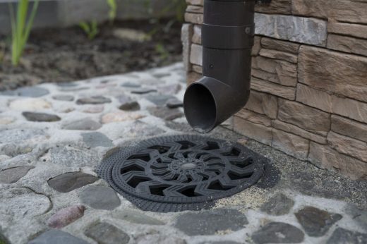 8 tips for improving a home's drainage