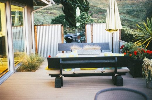 How to Decorate a Backyard: 8 Ideas