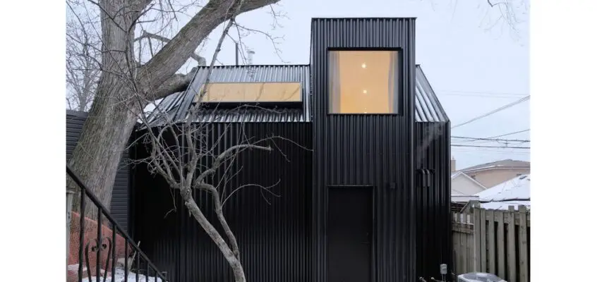 Mackay Laneway House, Toronto