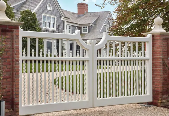 Simple Gate Design With Modern Touch