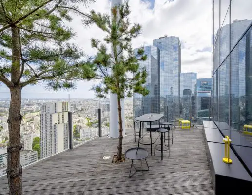 Tour Trinity La Défense Paris roof terrace