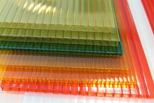 What are benefits of using polycarbonate sheets?