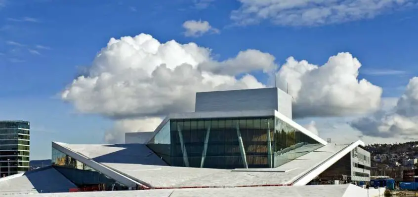 Oslo Architecture Tours: Norway Walking Guides