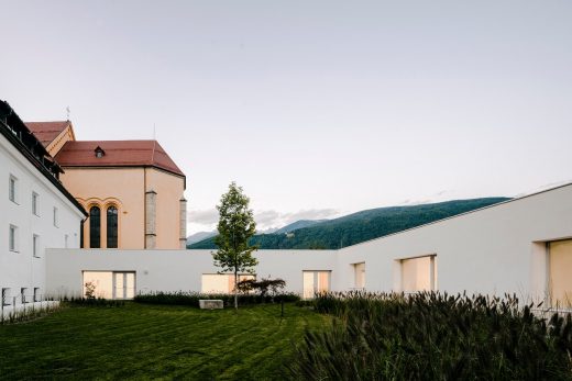 Ragenhaus Musikschule, Bruneck, Italy. Barozzi Veiga