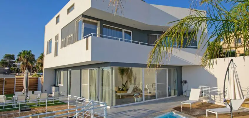 Solid Porosity, Malta Villa Property