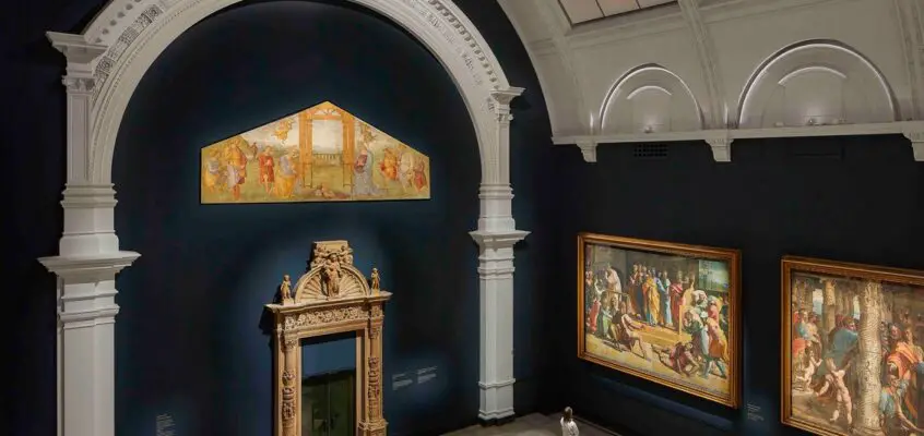 V&A Raphael Court Renewal, London