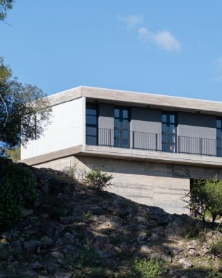 Villa on Lago Embalse Córdoba